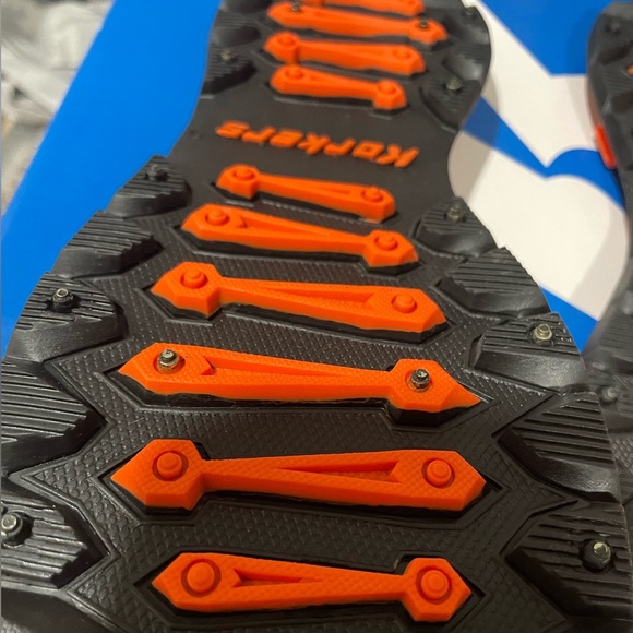 Men's or Women’s Black and Orange Waterproof Insulated Snow Boots - Picture 13 of 15